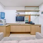 Spacious 2Br Apartment At Mt Haryono Square By Travelio