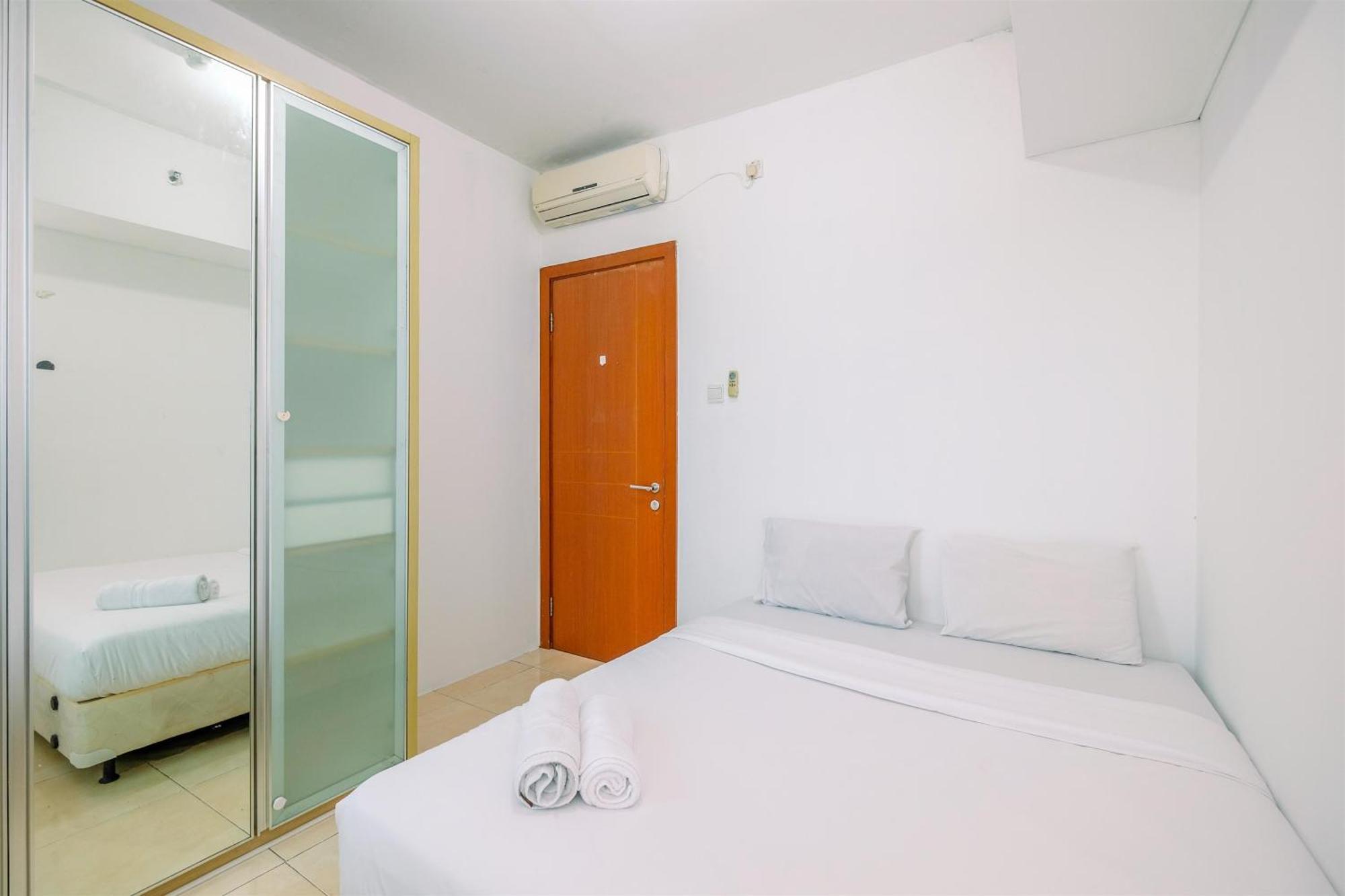 Apartment Spacious 2br At Mt Haryono Square By Travelio *